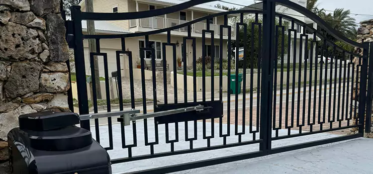 Swing Gate Opener with Keypad Kapuskasing